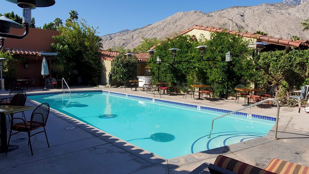 Pool and desert mountains at hotel